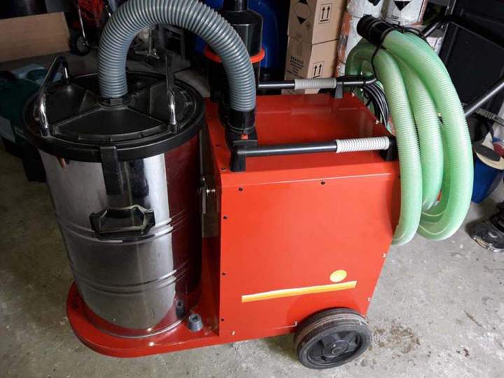 Matériel de nettoyage Tarare