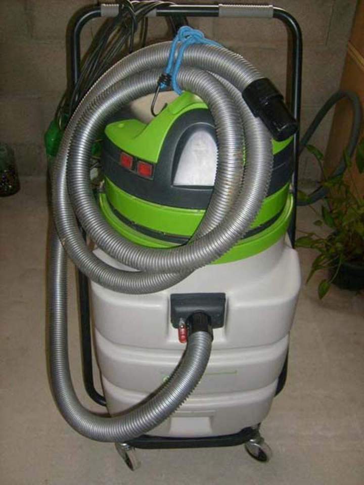 Matériel de nettoyage Tarare