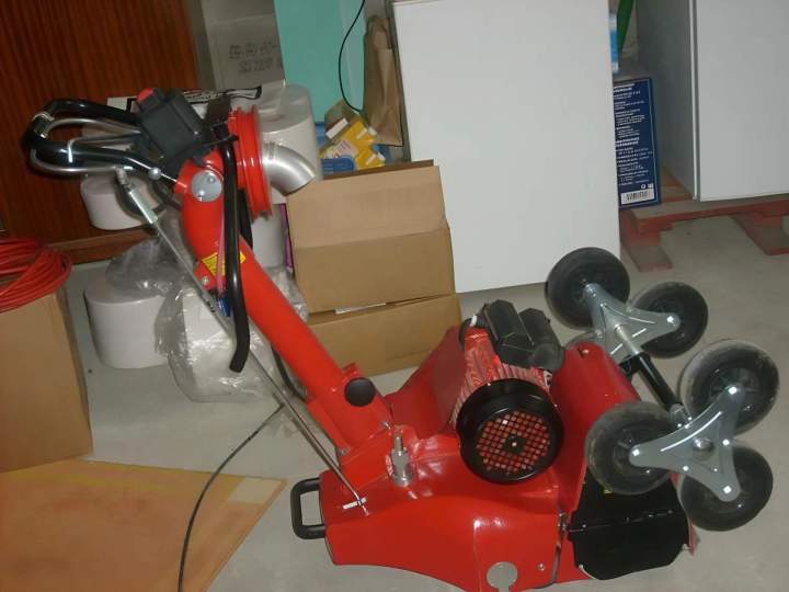 Nos équipements de nettoyage Tarare