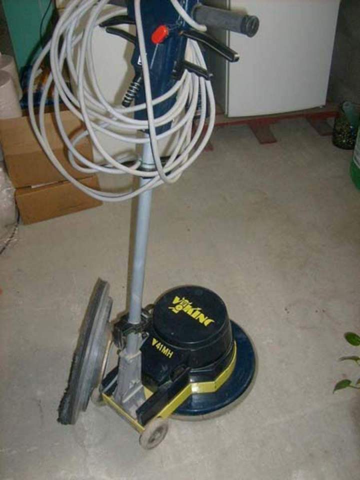 Matériel de nettoyage Tarare